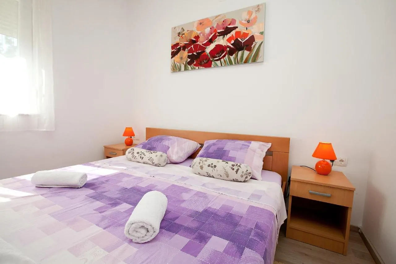 Apartmani Lea Starigrad Paklenica Kroatien